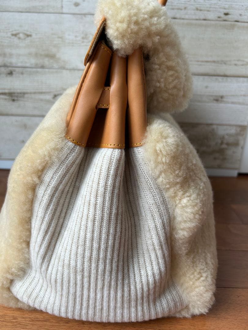 リアルムートンレザーバック