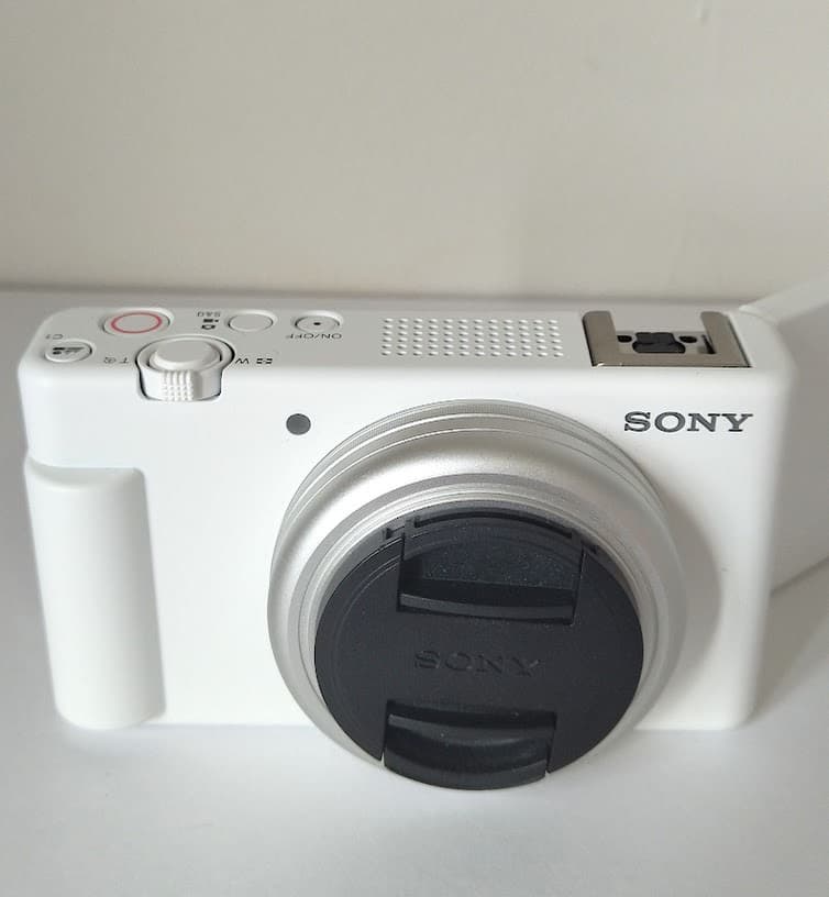 SONY ZV-1F デジタルカメラ VLOGCAM【SDカード付】