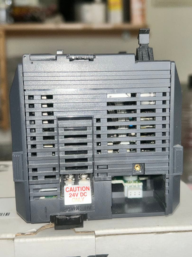 その他 KEYENCE KV-5500 PLC 24V DC