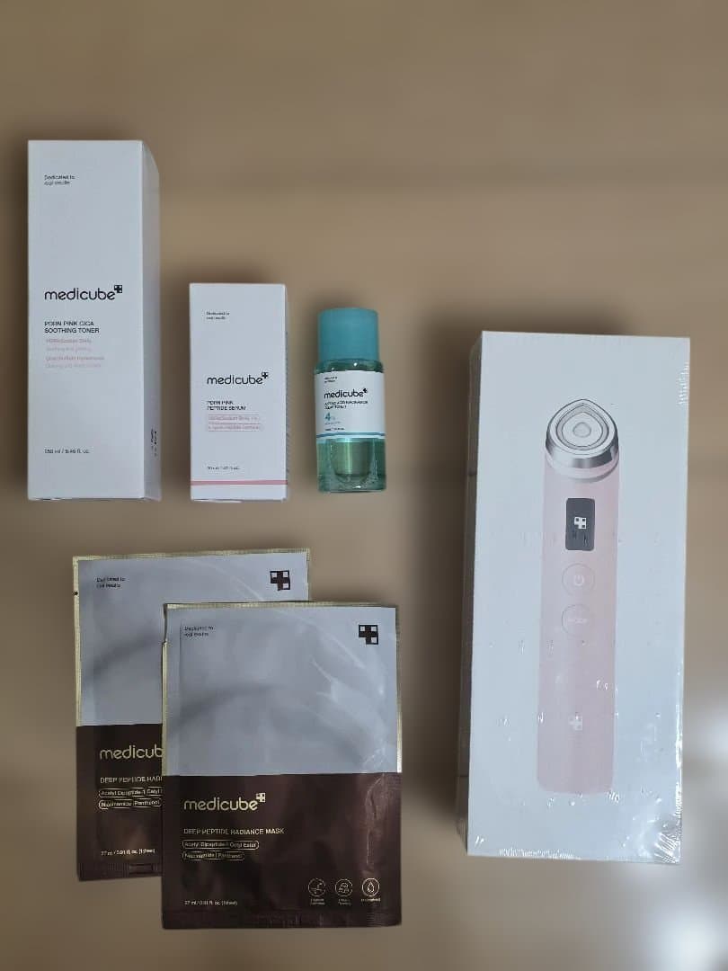 メディキューブ★NEW AGE-Rスタープロ 美顔器