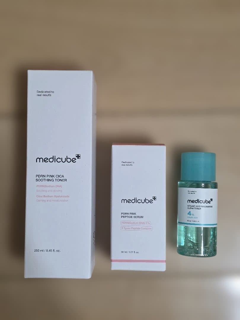 メディキューブ★NEW AGE-Rスタープロ 美顔器