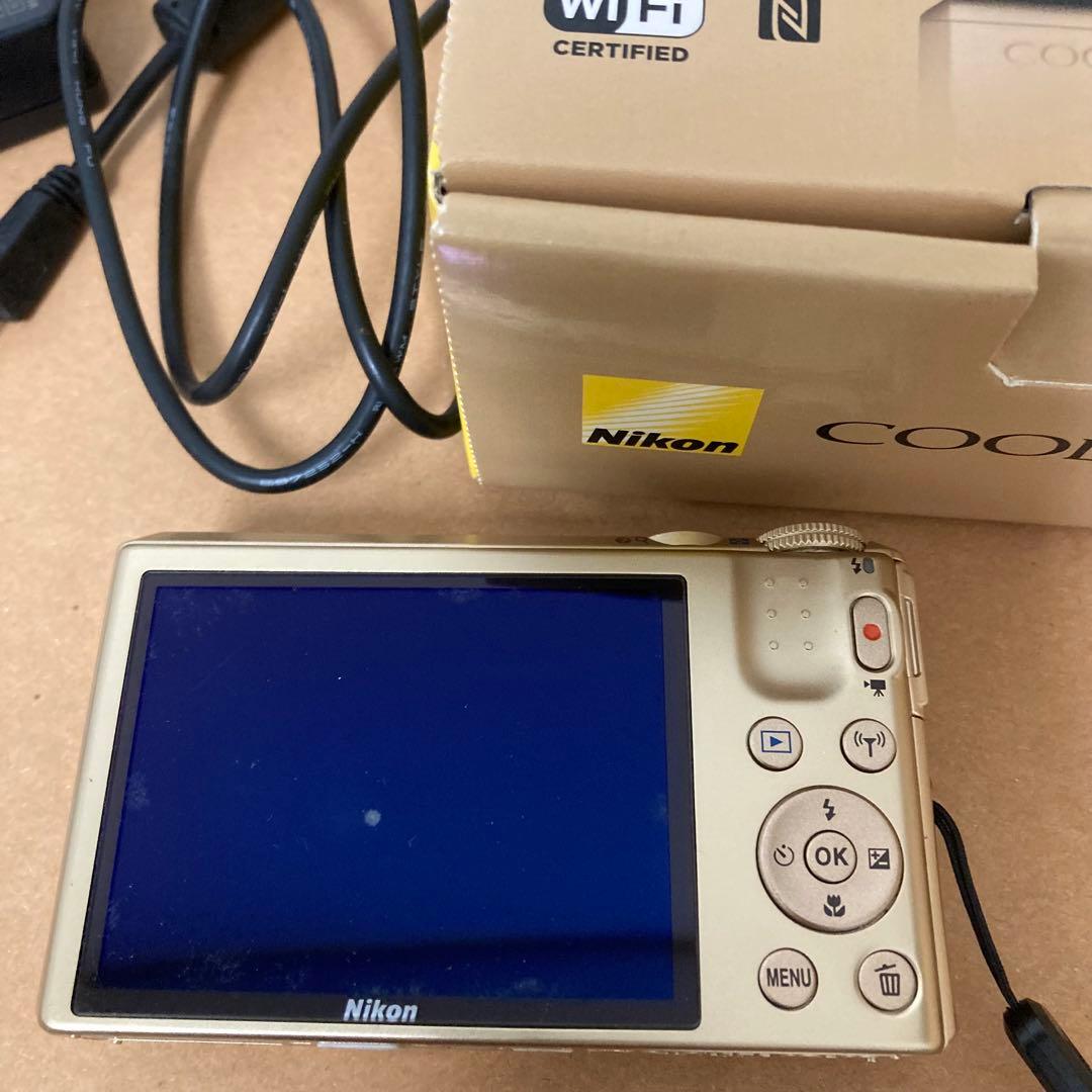 コンパクトデジタルカメラ　NIKON COOLPIX S7000 ゴールド