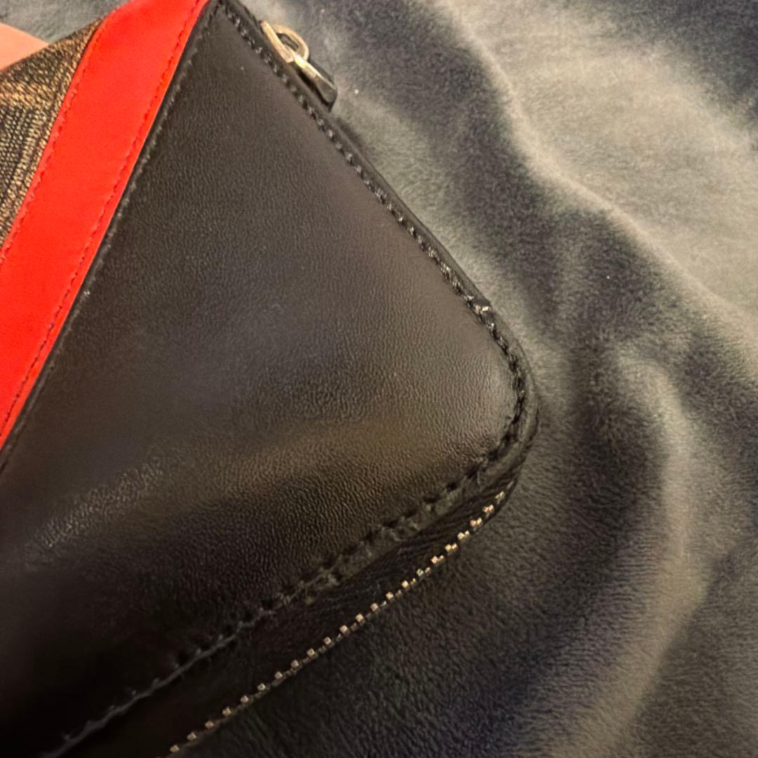 Fendi 長財布 ブラック/レッド