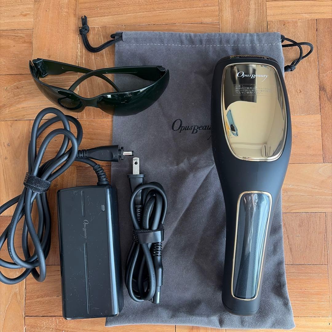 Opus Beauty 03 脱毛器 サングラス・充電器付き