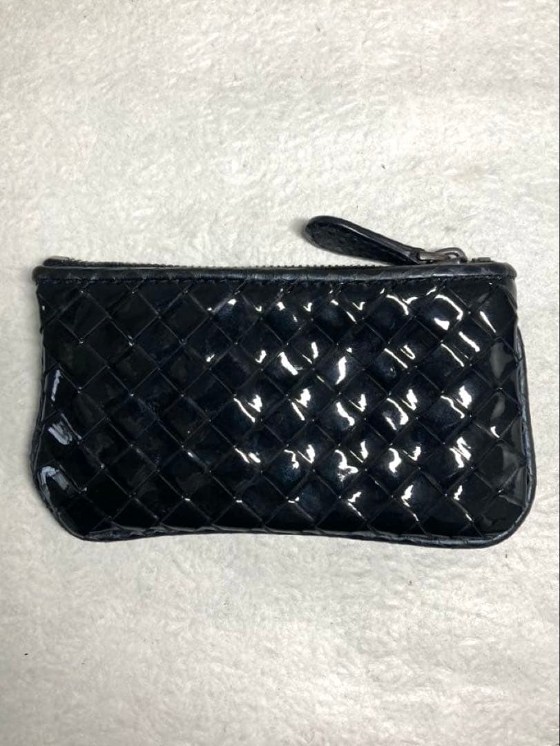 美品 ボッテガヴェネタ イントレチャート パテントレザー パイソン ケース