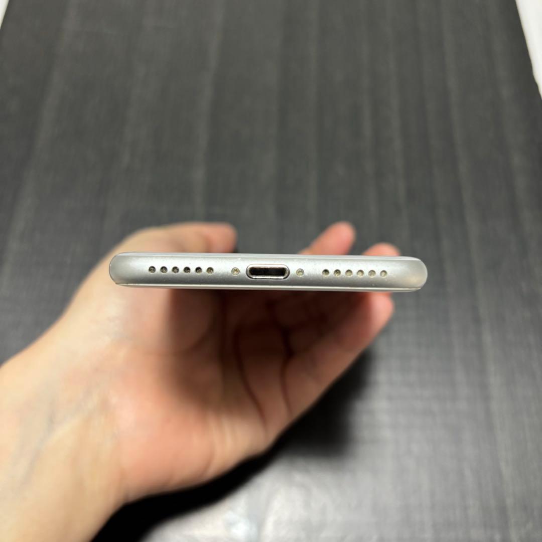 Apple iPhone 8 ホワイト 本体　256GB