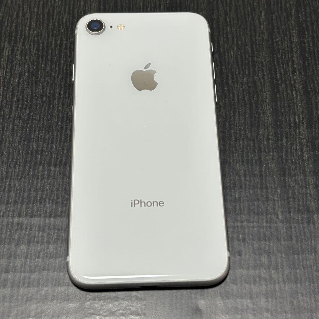 Apple iPhone 8 ホワイト 本体　256GB