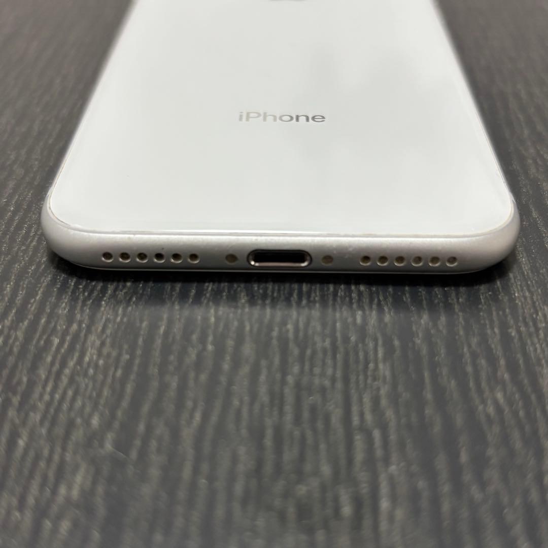 Apple iPhone 8 ホワイト 本体　256GB