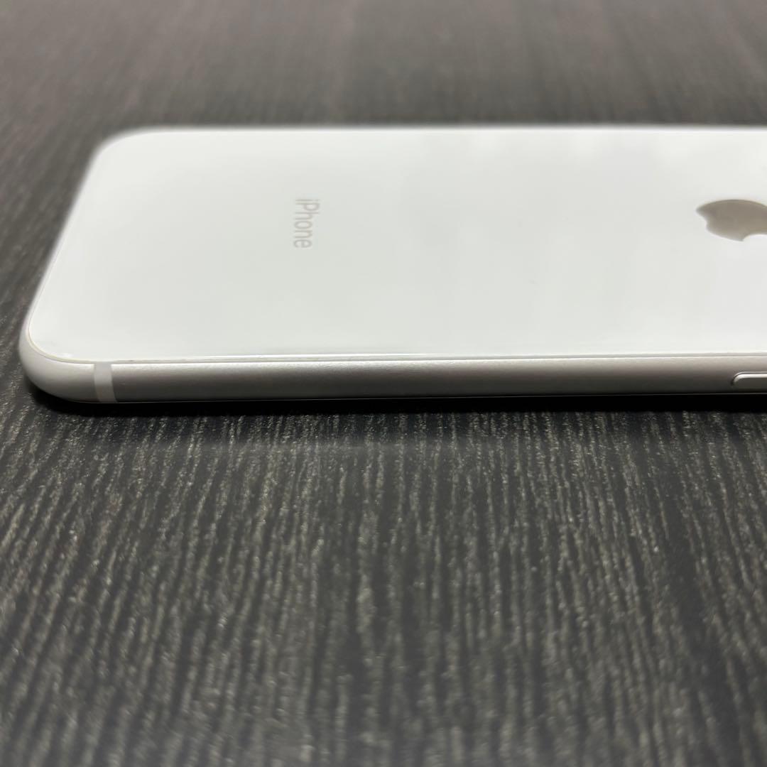 Apple iPhone 8 ホワイト 本体　256GB