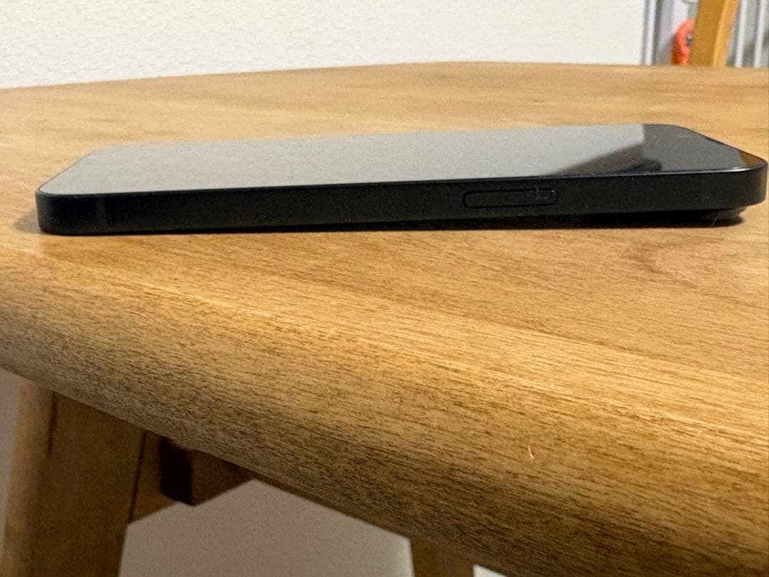 iPhone 14 Midnight 128 GB SIMフリー