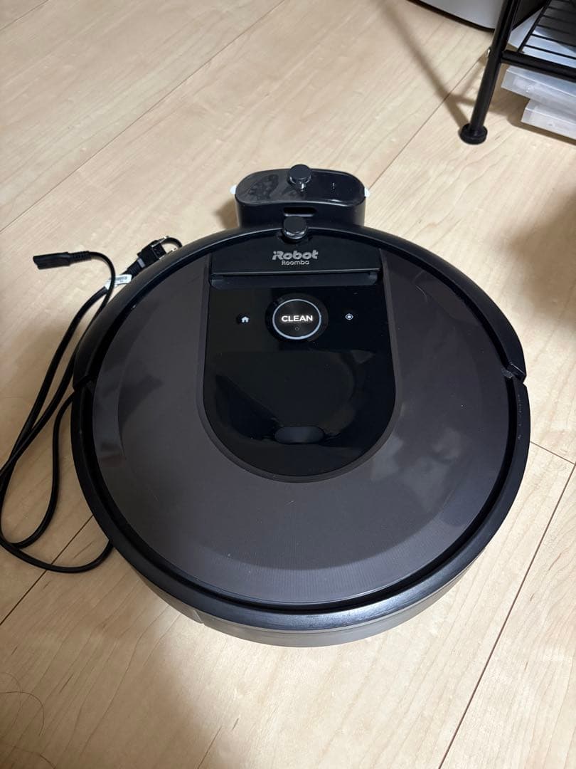 iRobot Roomba i7 本体 黒