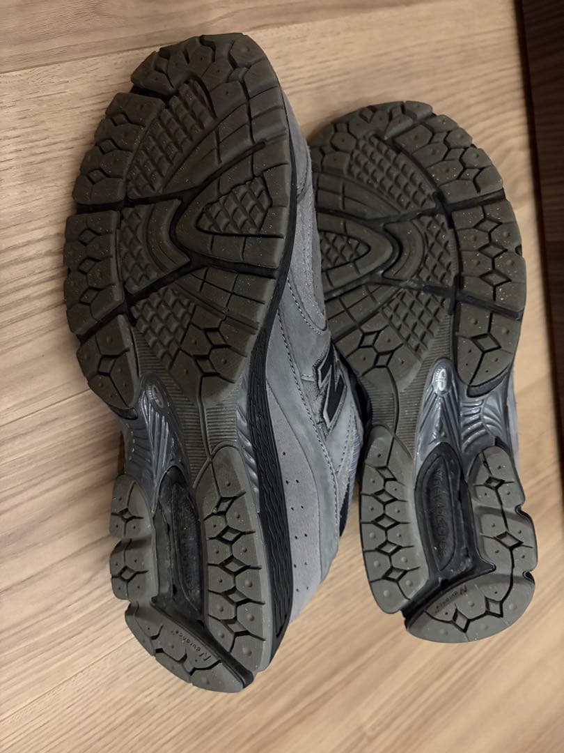 New Balance M2002REH ダークグレー スニーカー　【完売品】