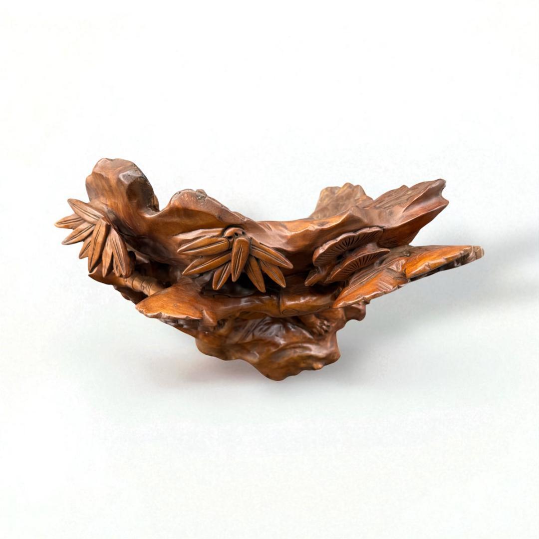 【一枚板】高さ68㎝ 幅56㎝ 奥行き48㎝ 虎松　衝立 天然木無垢材