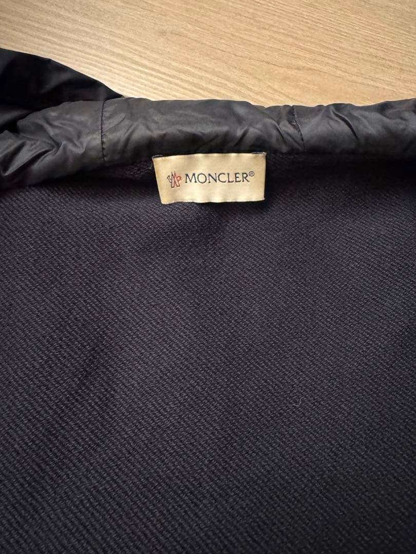 モンクレール フードパーカーネイビーダウン カーディガン ダウンジャケット