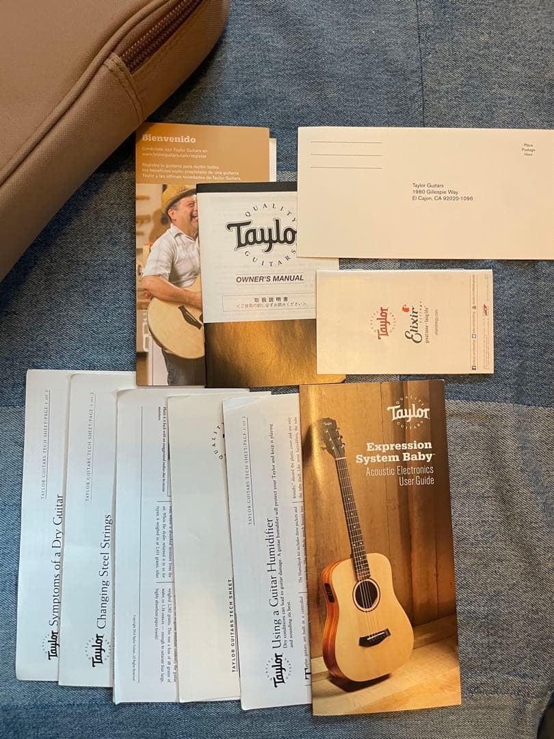 ギター Taylor \"Baby Taylor\"