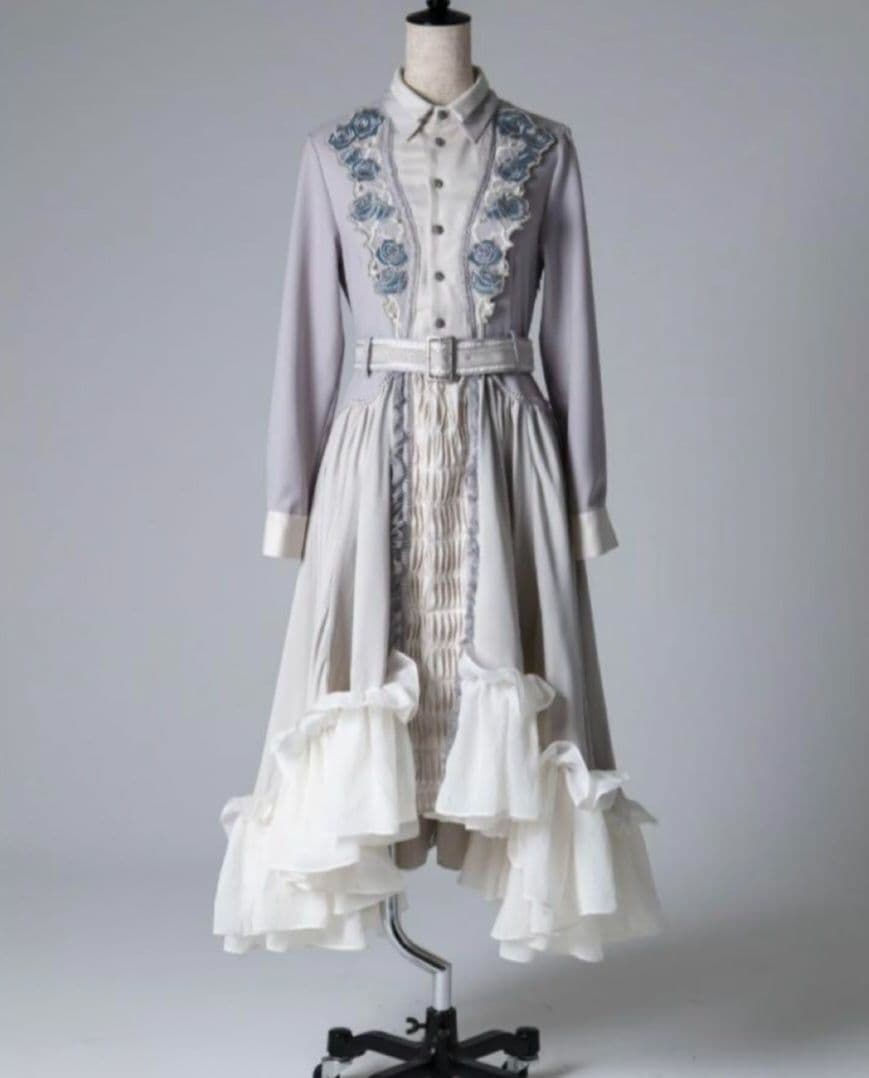 集*様 【1/5迄】ha|za|ma ×Ado 一凛の祈跡に添えるワンピース、ル