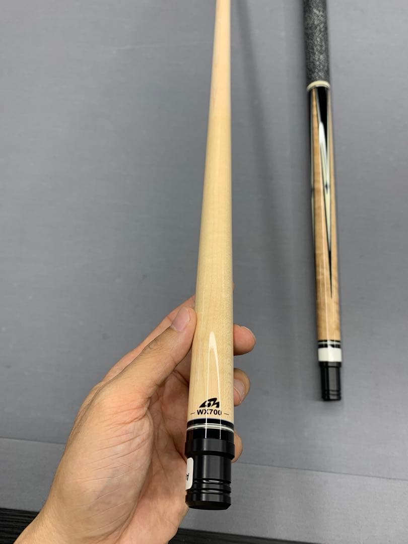 Rtx 　ほぼ新品　mezz axi ビリヤードキュー