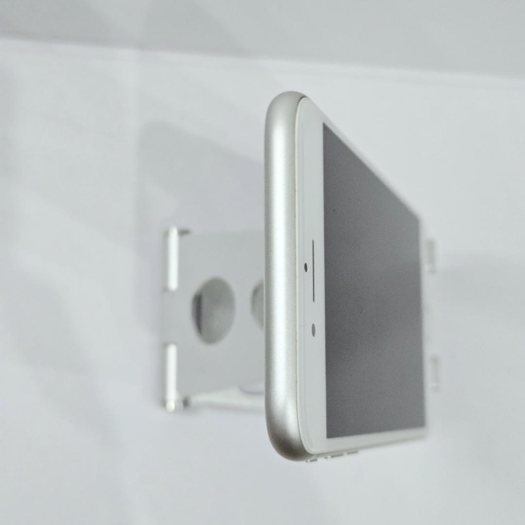 27 iPhone8 シルバー SIMフリー 美品