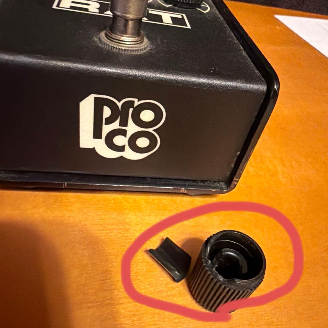 N*)様 【ツマミ割れ】Pro Co RAT2 ヴィンテージ　銀ネジ、銀リベット