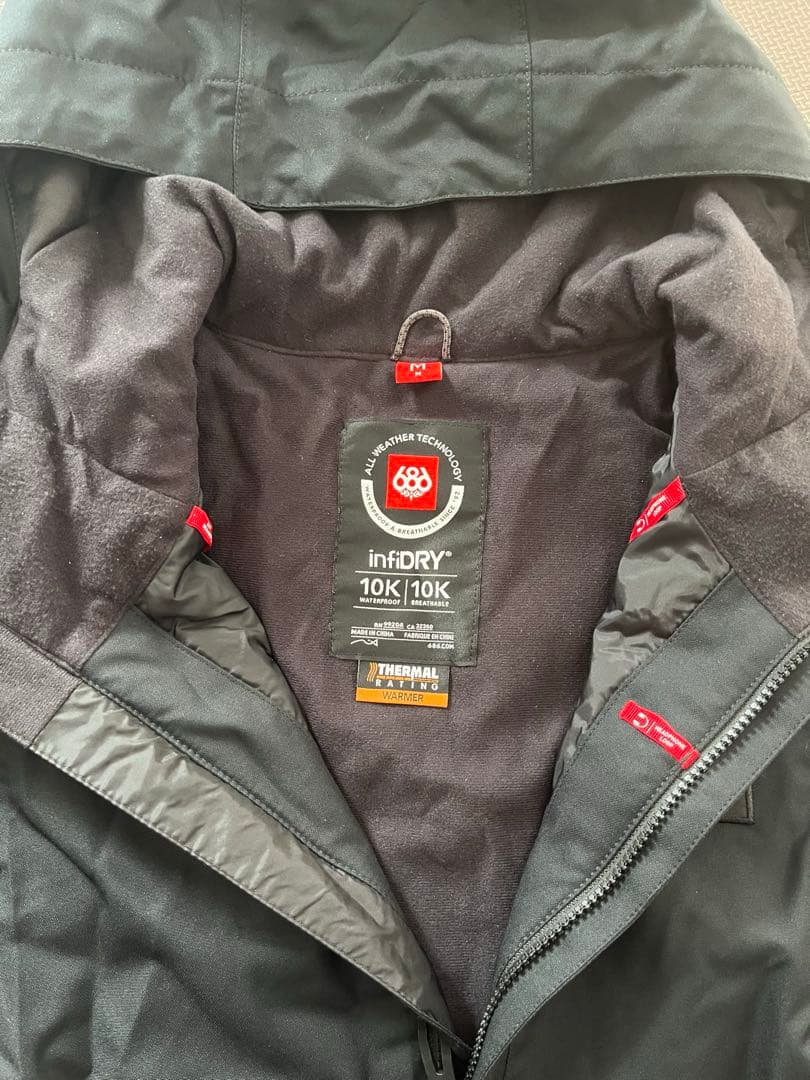 686 スノーボードウェア ブラック