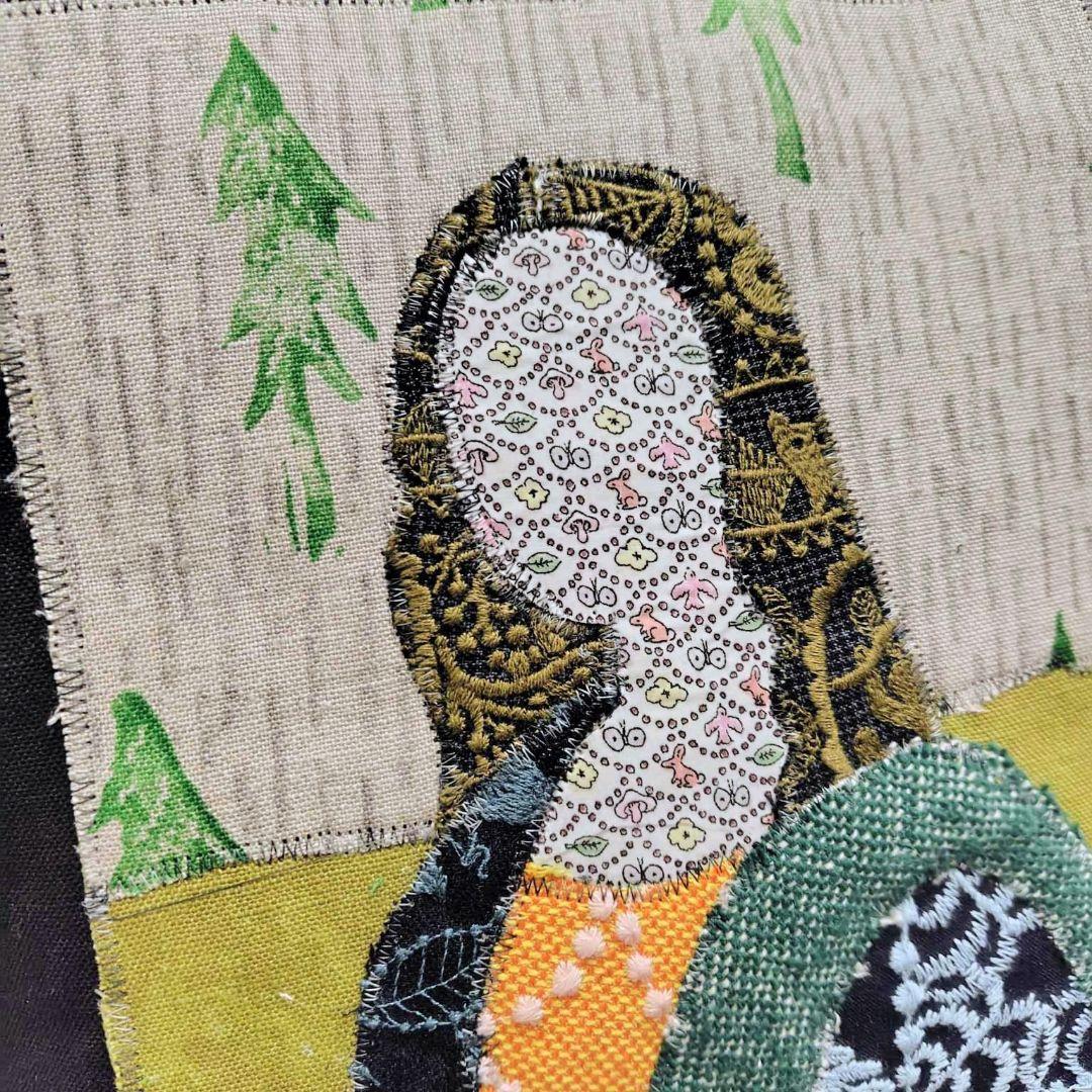 ミナペルホネン/カケラ×アート額縁に女性像/A4ショルダートートマチ有り