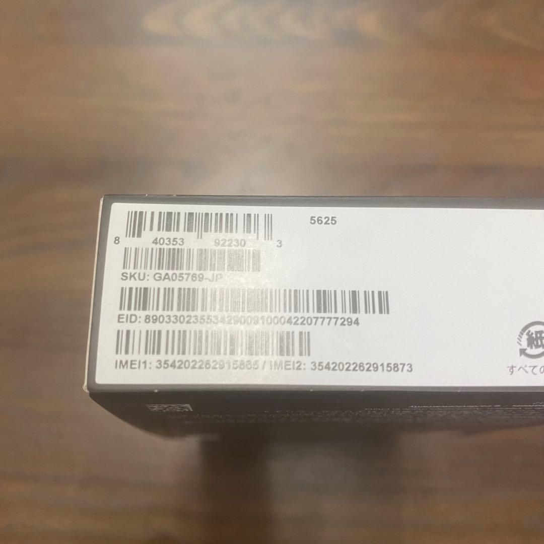 新品未使用品　Google pixel9a 128GB obsidian ①