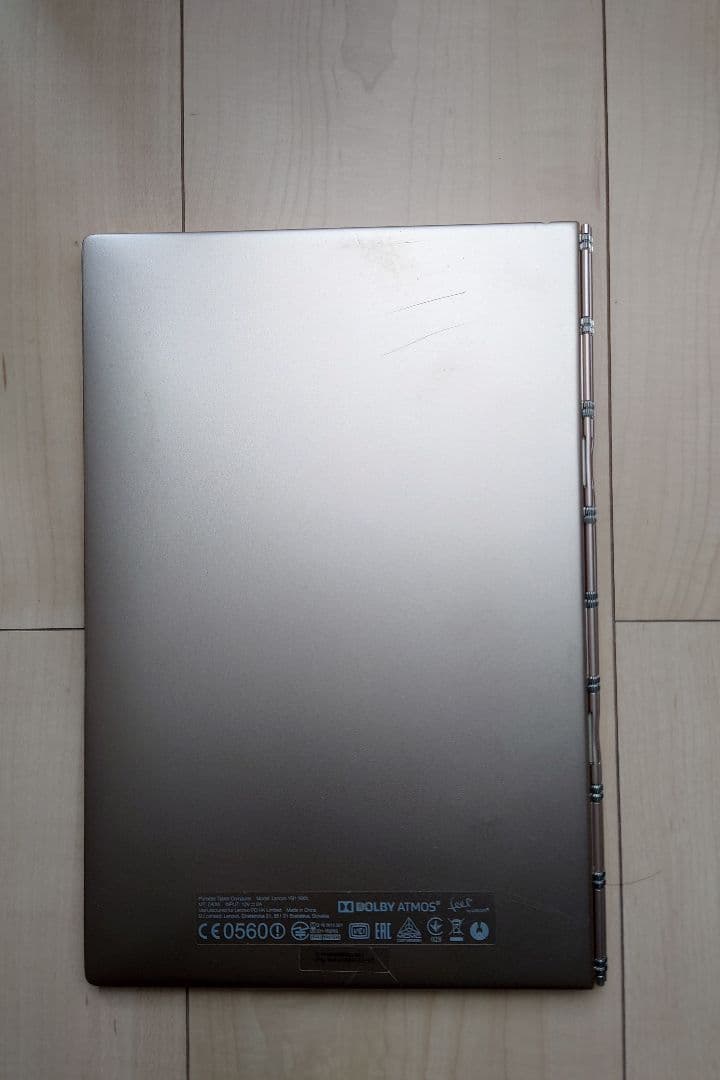 Lenovo　Yoga Book　Gold YB1-X90L