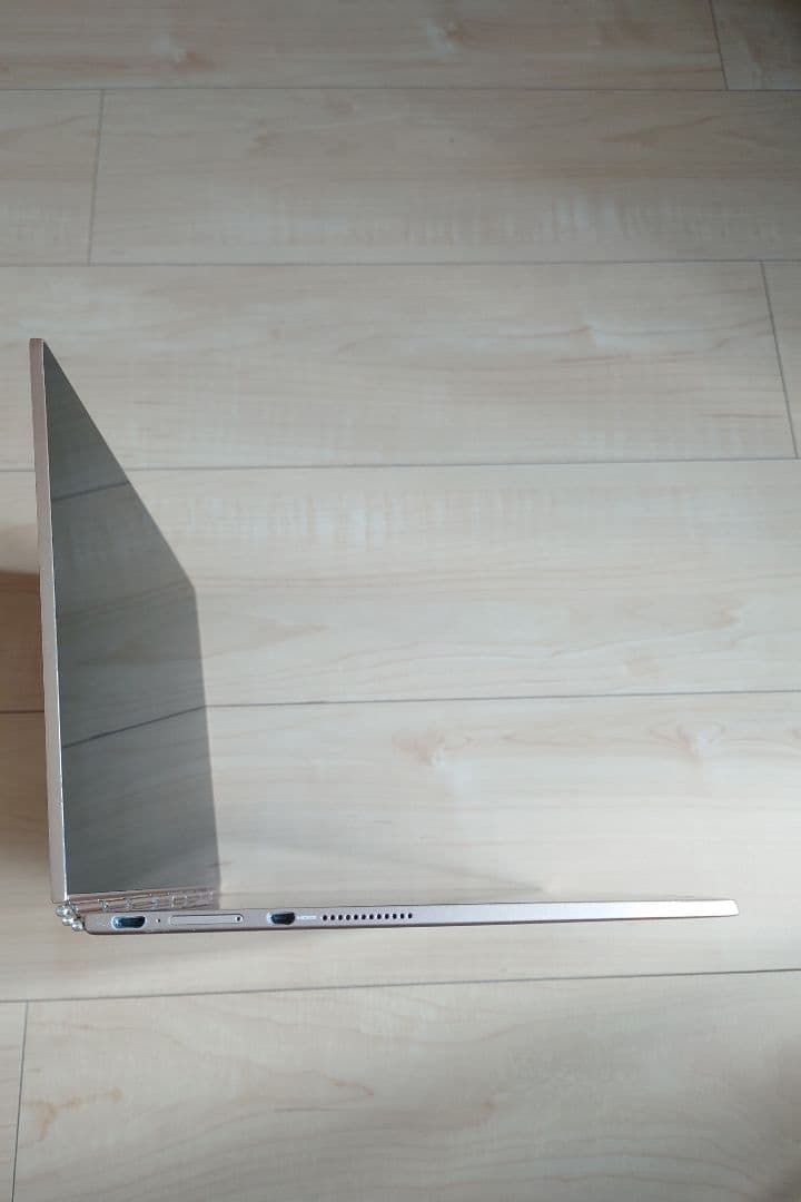 Lenovo　Yoga Book　Gold YB1-X90L