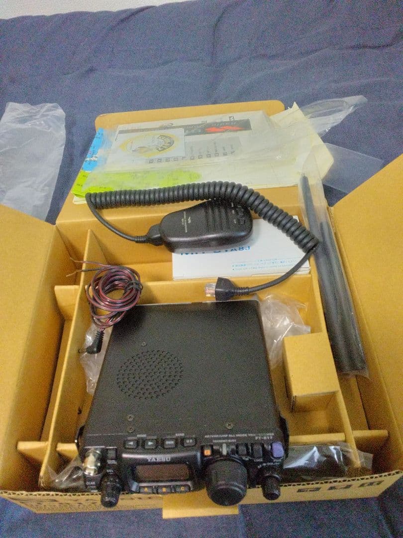 トランシーバー YAESU FT-817