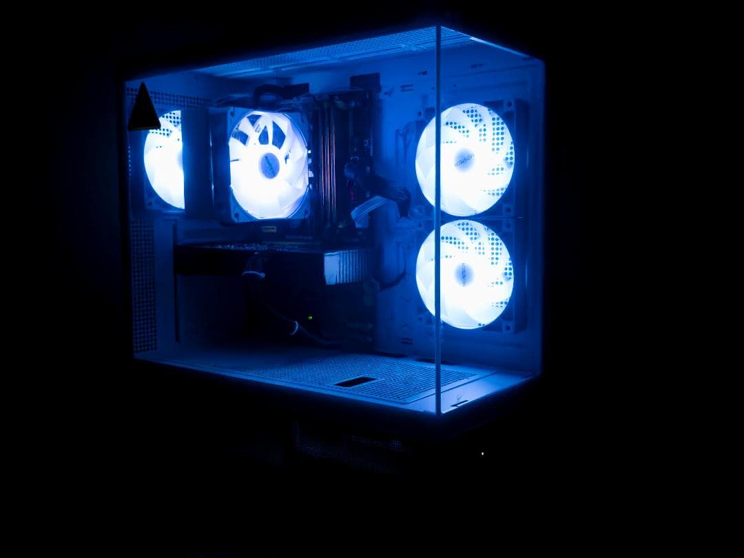 白ゲーミングPC GTX1060 / i7-4770 / SSD 480GB