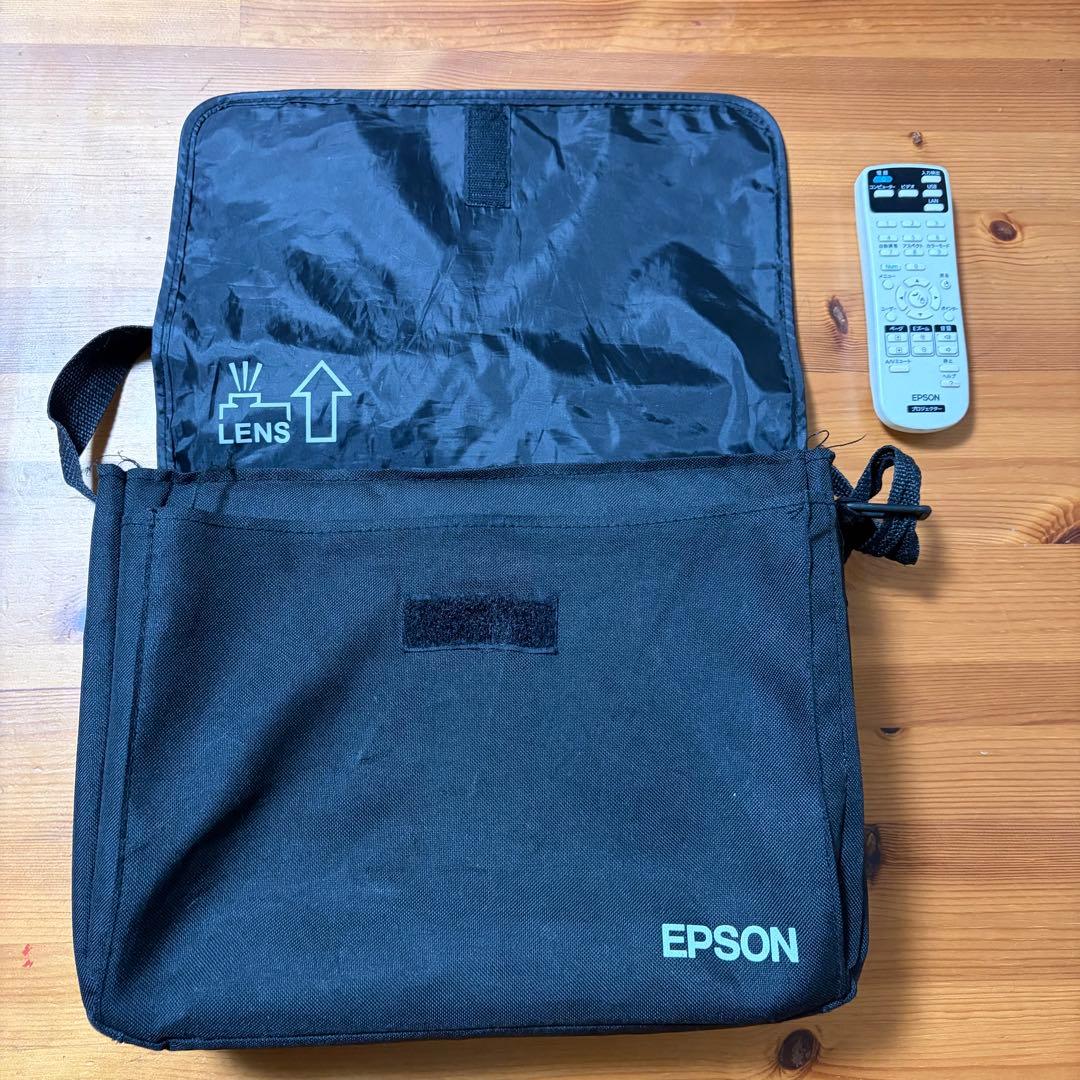 EPSON エプソン　プロジェクター EB-X05 リモコン・キャリーバッグ付