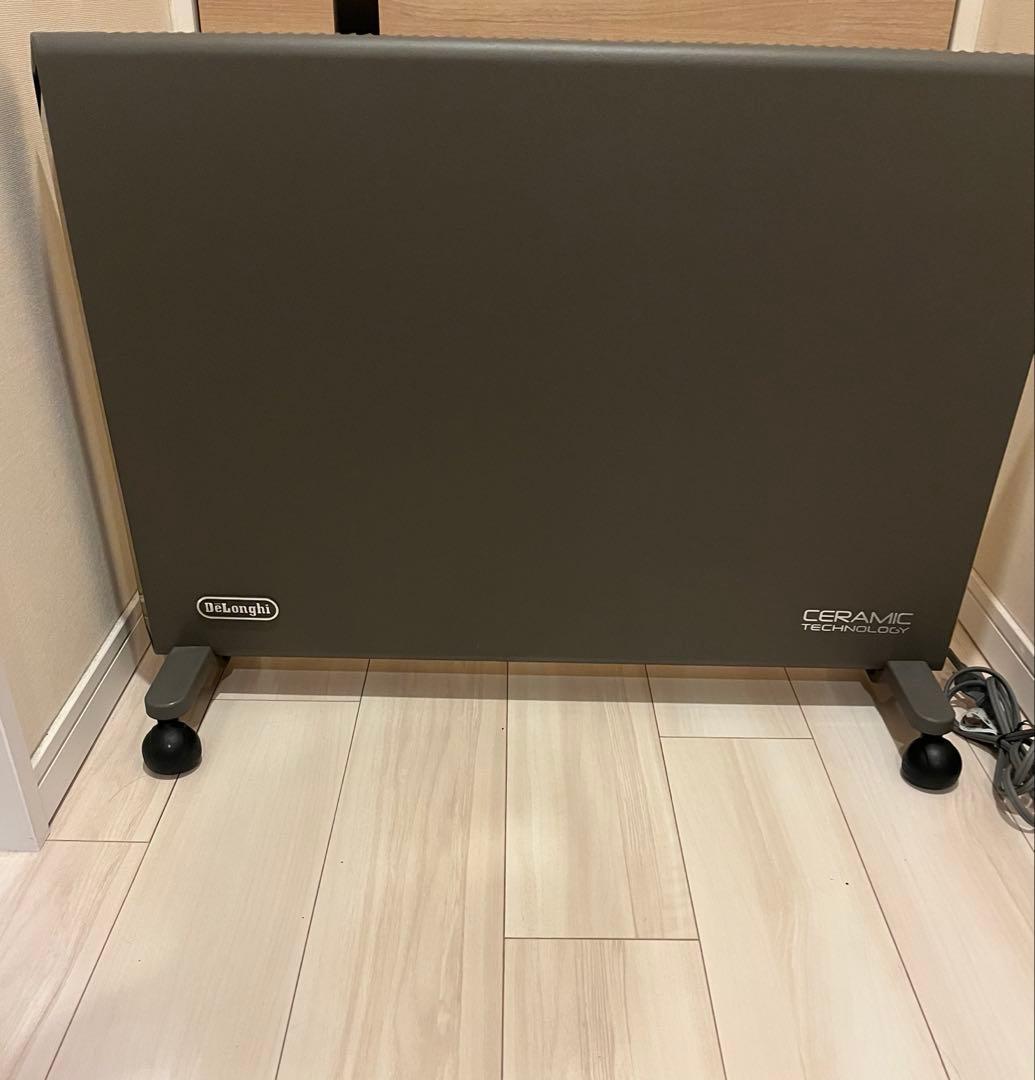 数回使用のみ✨DeLonghi デロンギ コンベクターヒーター HXJ60L12