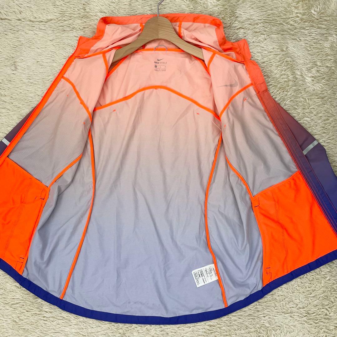 【未使用タグ付き】ナイキ シールド プリズム ナイロンジャケット XLサイズ