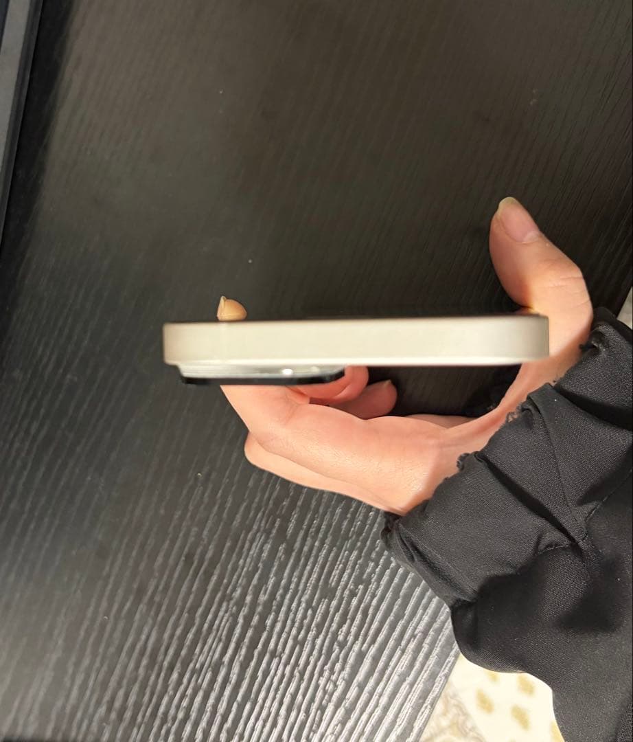 Apple iPhone 14 ホワイト iPhone14本体