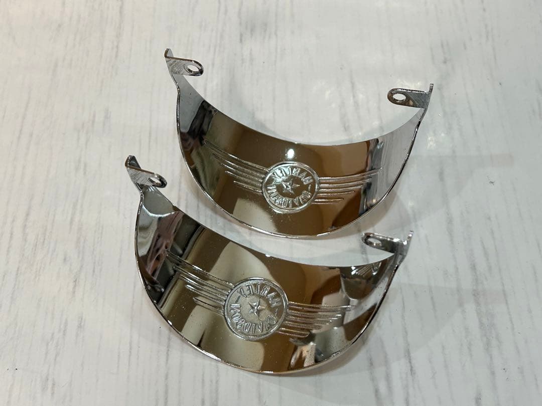 ハーレーダビッドソン ヘッドライトバイザー メッキ ピヨピヨバイザー