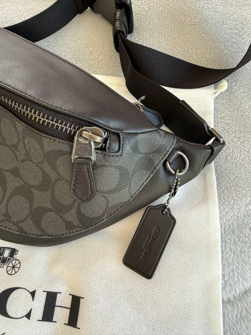 COACH ボディバッグ ウエストバッグ黒グレー新品未使用