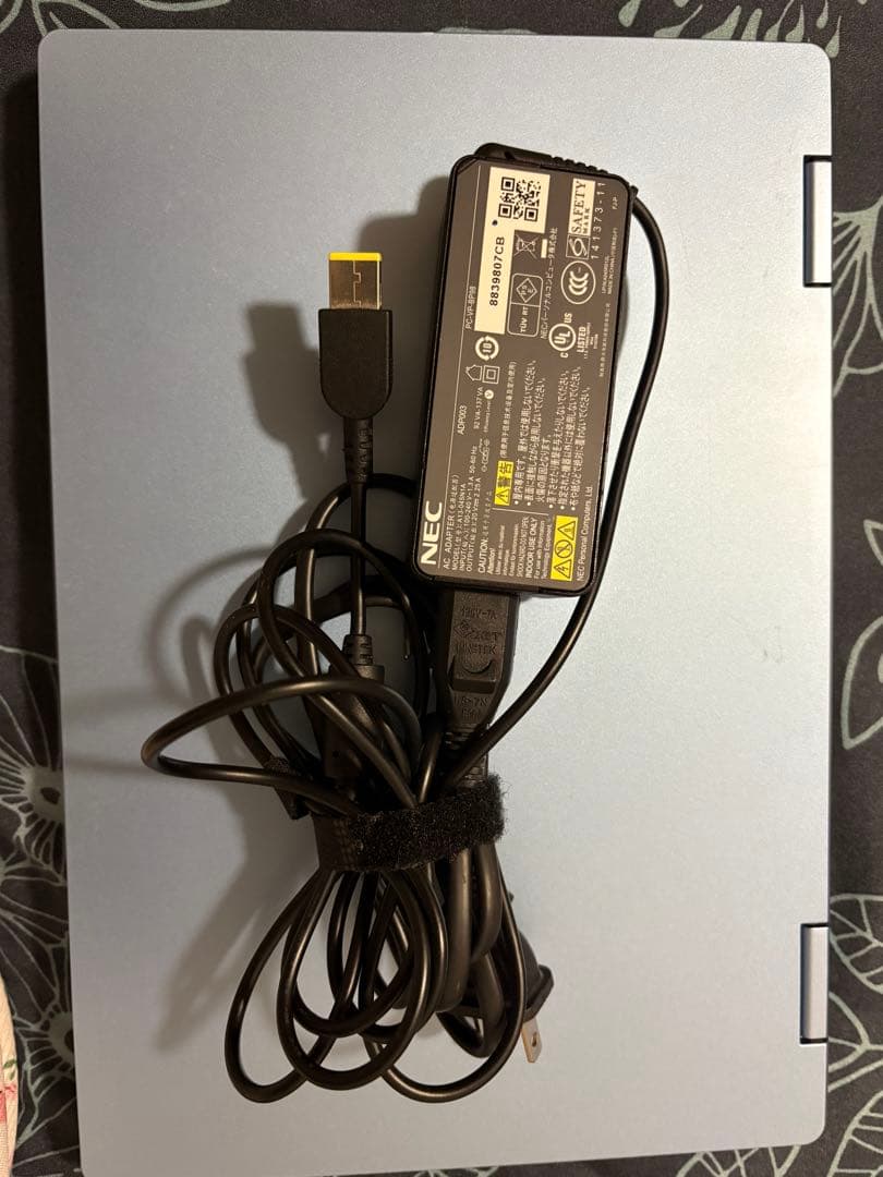 NEC LAVIE シルバー ノートPC