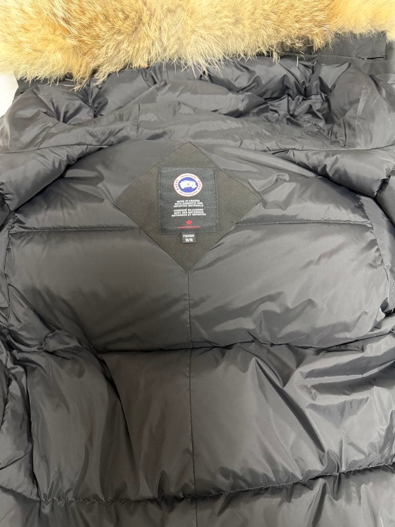 カナダグースメンズダウンジャケット