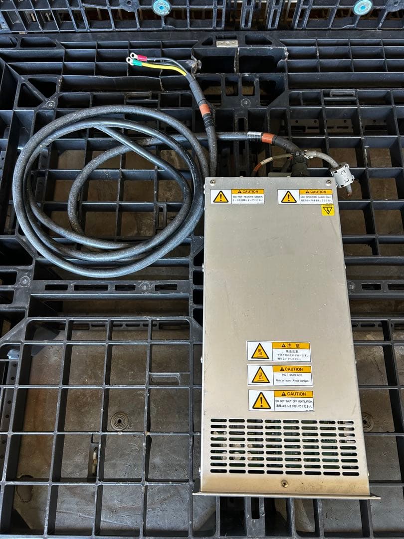 Shimadzu EI-R04M(T6) ターボ分子ポンプ用電源