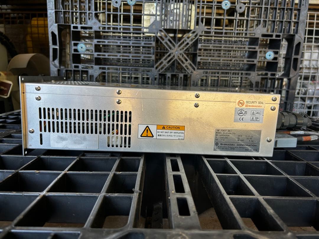 Shimadzu EI-R04M(T6) ターボ分子ポンプ用電源