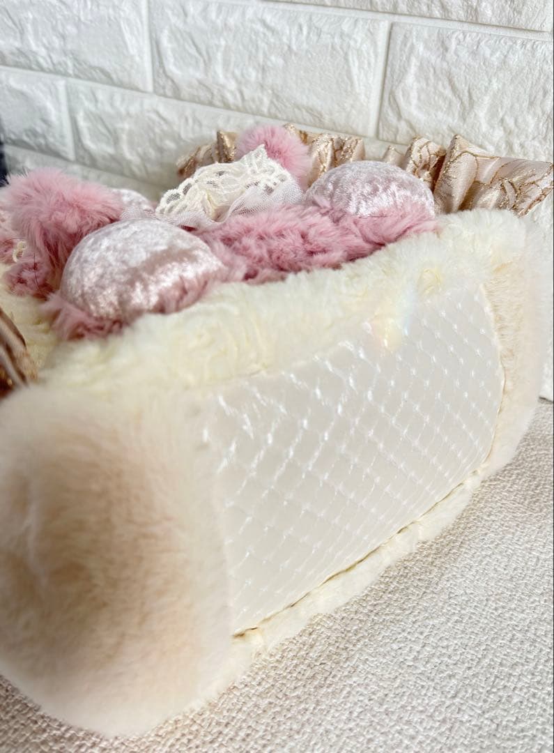 黒*こ様 コヤンイサムチョン　ファーフリルトートバッグ　ルミちゃん　ピンクうさち