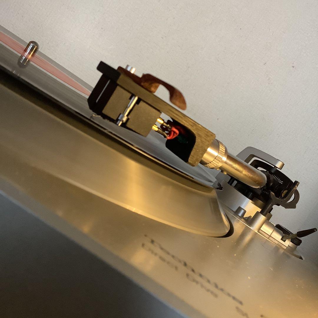 ヘッドシェル　　多孔質性カーボン、備長炭(Bincho charcoal) 9g