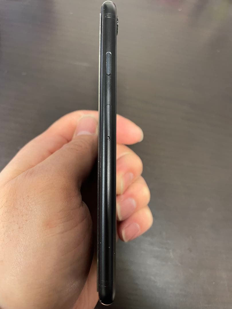 iPhone SE 第2世代 64GB ブラック 動作確認済み 現状品 ケース付