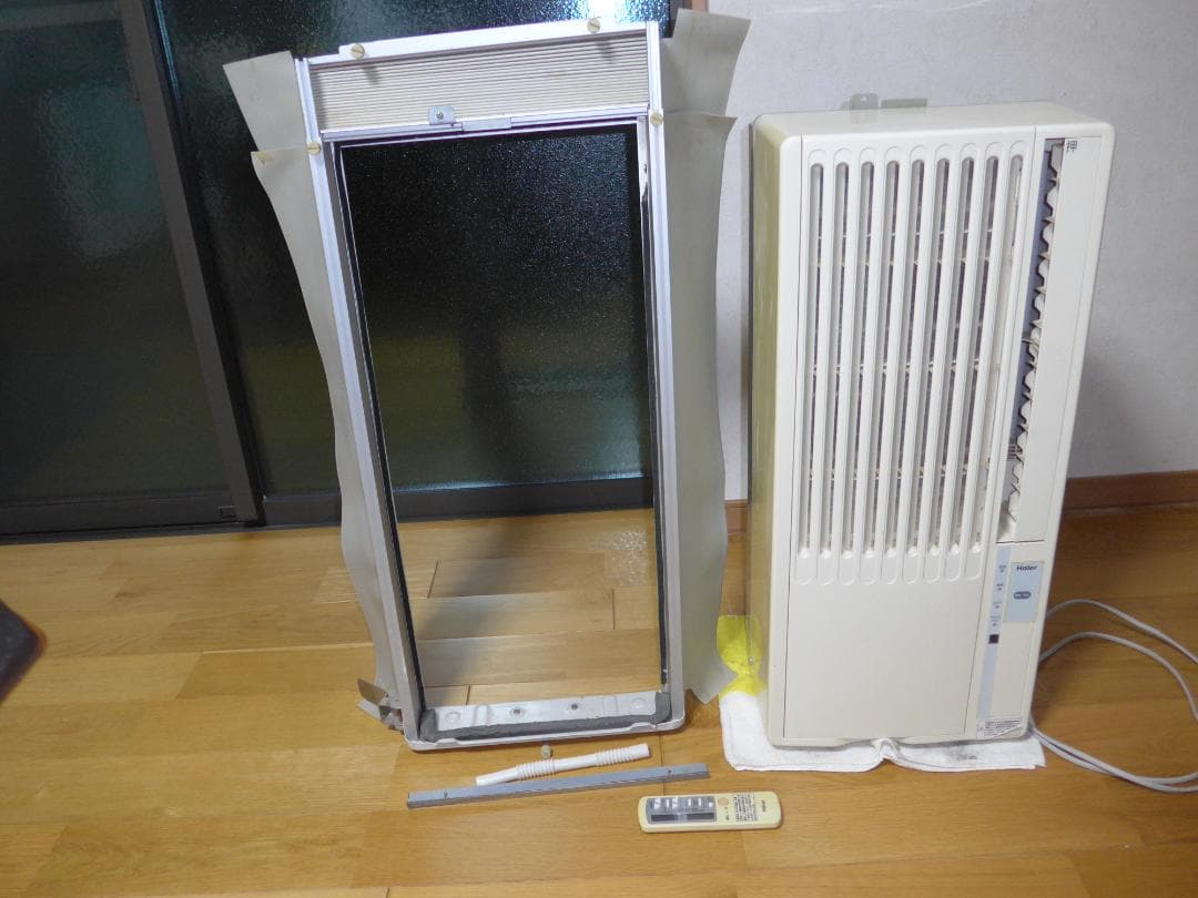 ハイアール 窓用エアコン JA-16J