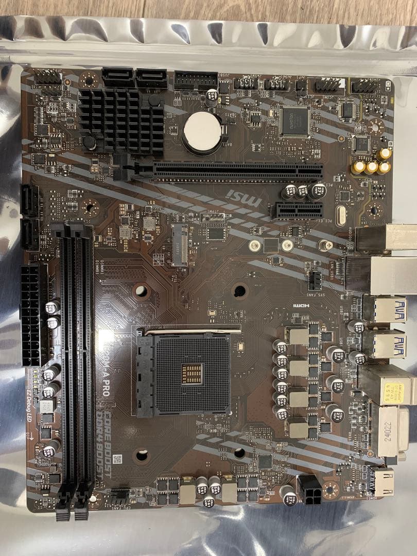 ryzen5 5500, A520M-A PRO, メモリ16gb（8g×2）