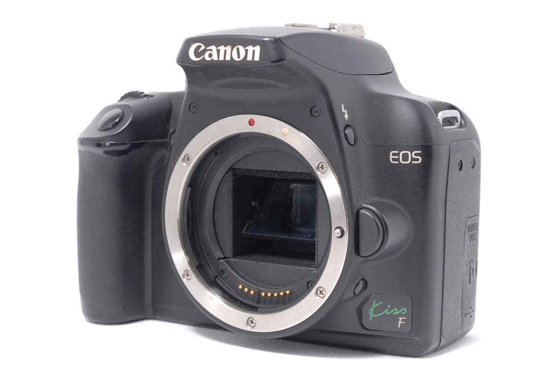 ショット数5840回！届いてすぐ使える✨Canon Kiss F デビュー向け♪