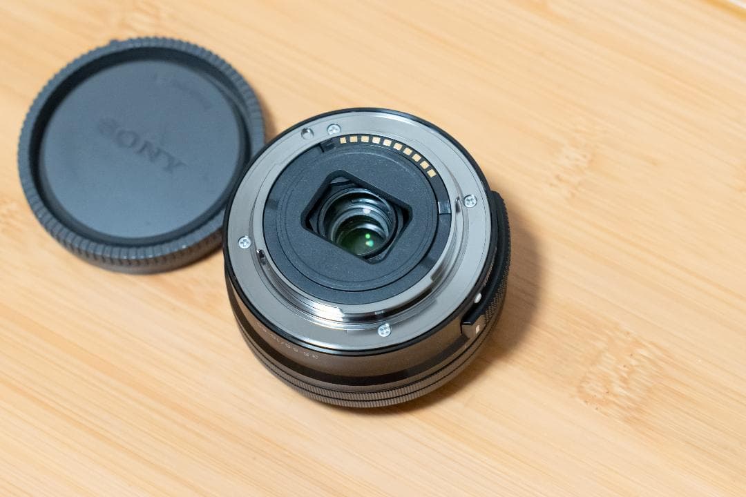 Sony α6400 パワーズームレンズSELP1650付属シャッター3605回