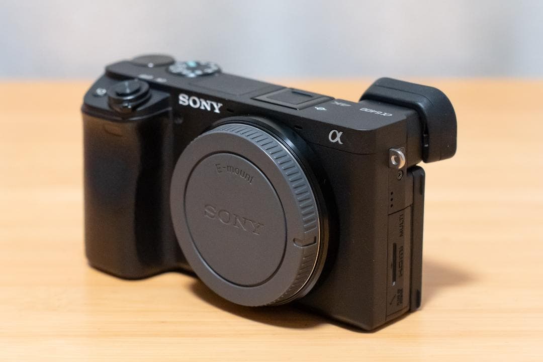 Sony α6400 パワーズームレンズSELP1650付属シャッター3605回