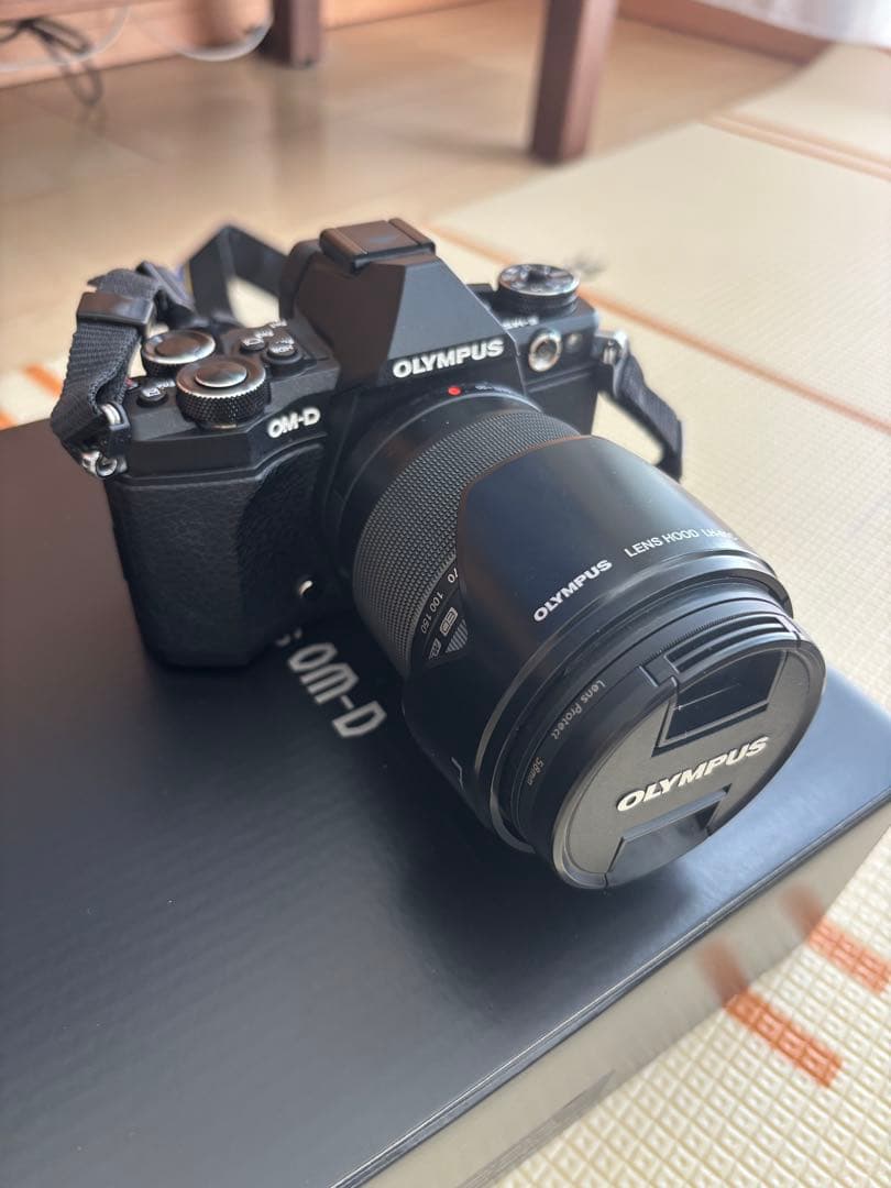 デジタルカメラ OLYMPUS OM-D E-M5 Mark II