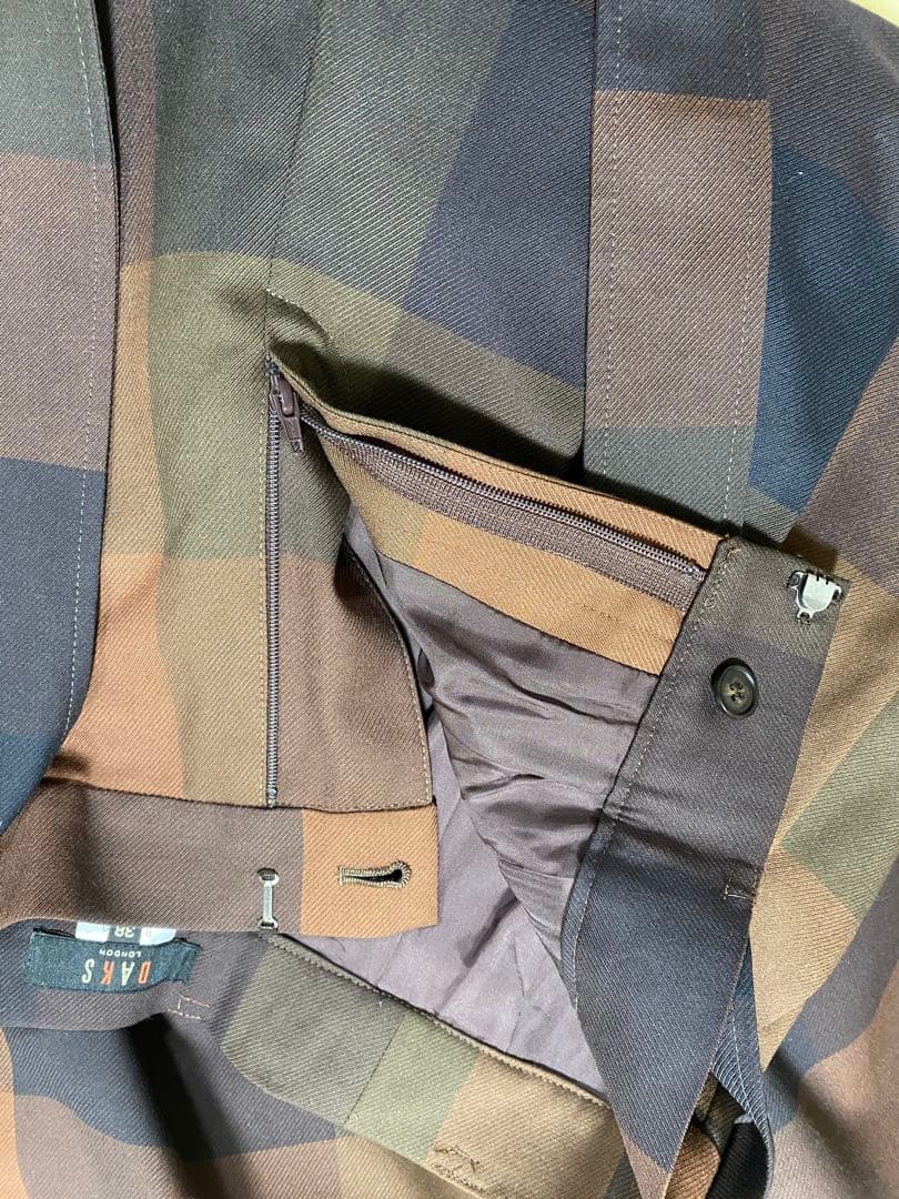 DAKS ガウチョパンツ ウエストリボン付き　ブラウン系　チェック